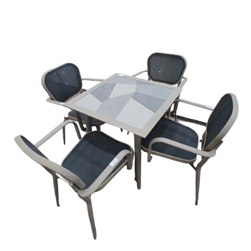 1TABLE 4 CHAIRS 90X90CM CHAMPAGNE
